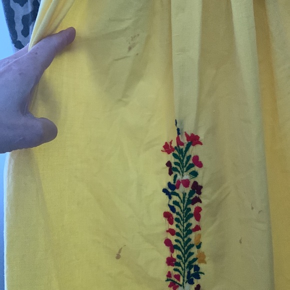 Fun 1970s vintage Yellow Embroidered
Mexican Dress Floral Oaxacan
Cotton - Small - Picture 12 of 14